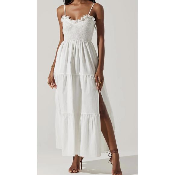 NEW ASTR seraphine dress in white - Picture 1 of 3